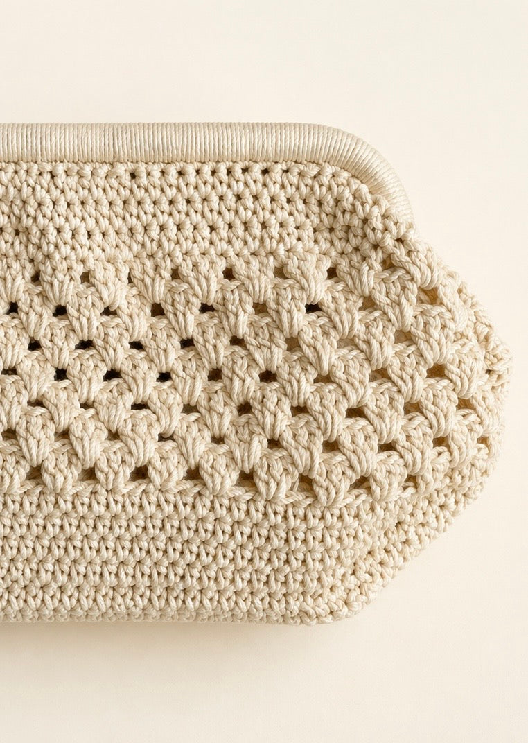 Coastal Glow Clutch